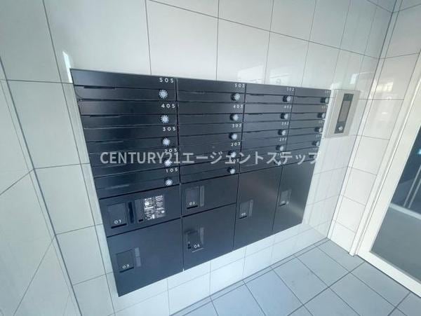 エントランス(宅配ボックス)