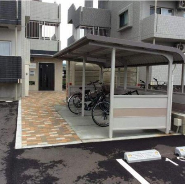 その他共用部分(駐輪場)