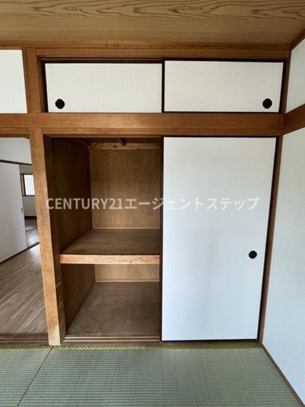 収納(押し入れ)