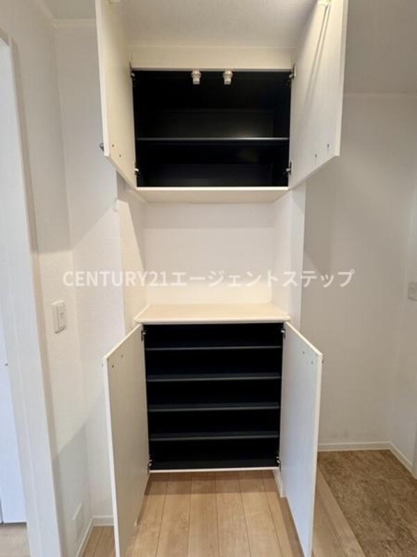 収納(シューズボックス)