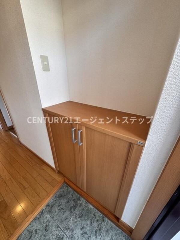 玄関(シューズボックス)