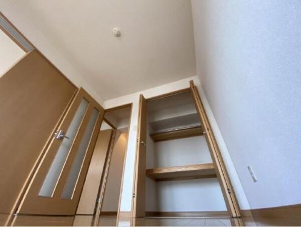 収納(クローゼット)