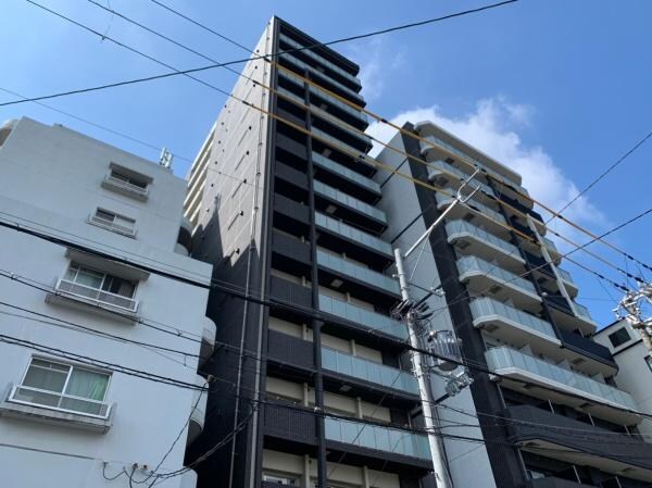 外観(分譲マンションのようなデザイン)