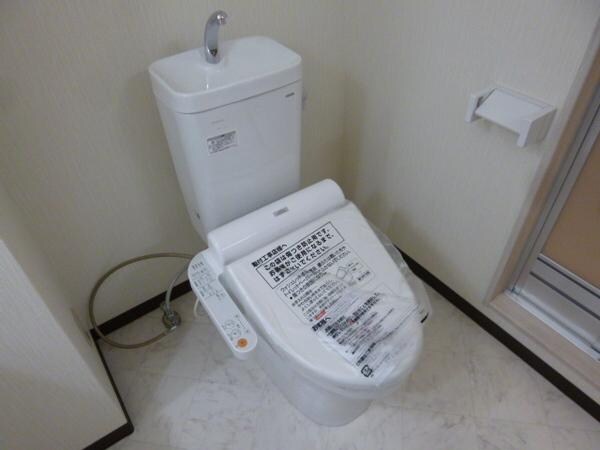 トイレ(新品ですので未使用です)