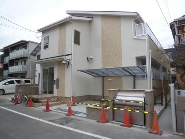 外観(お洒落で周辺も静かですよ♪)