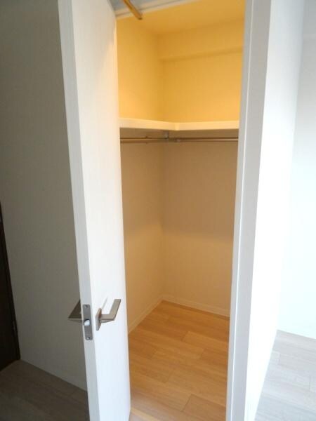 物件内観写真15　(★広い収納です★)