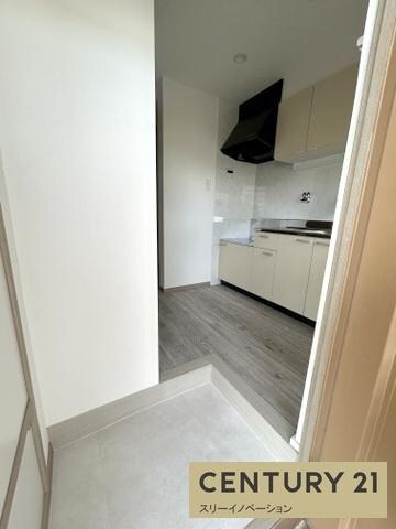 物件内観写真10　(★広々玄関スペース★)