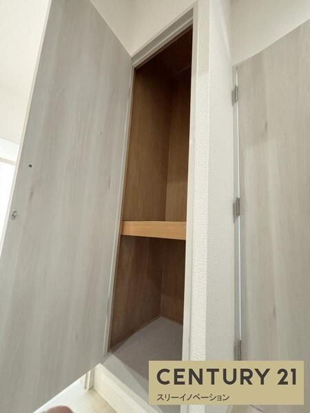 物件内観写真12　(★モニターホン完備★)