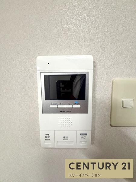 物件内観写真11　(★ドアホン完備★)