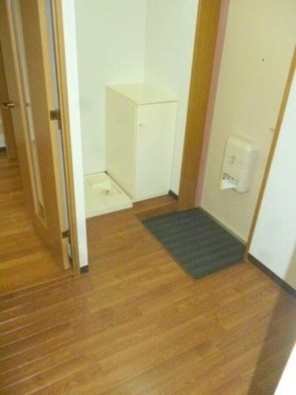 玄関(★室内洗濯機置き場★)