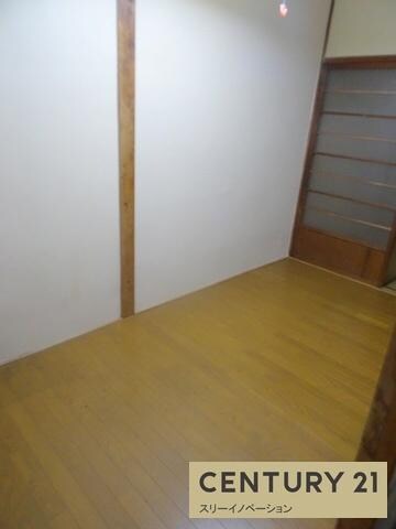 物件内観写真9　(広々ダイニング！)