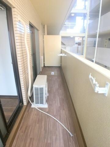 物件内観写真16　(★広めのベランダ★)