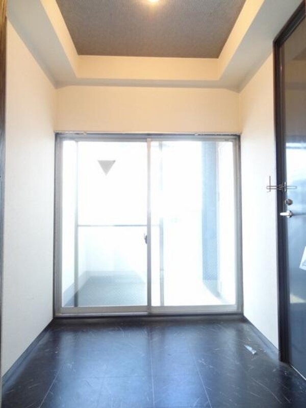 玄関(ここから玄関へ)