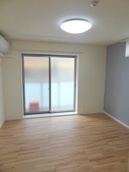 物件内観写真15　(★ピカピカのフローリング★)