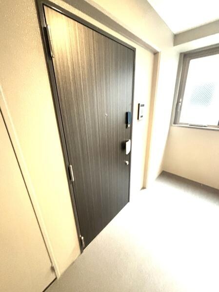 物件内観写真12　(★オシャレな玄関★)