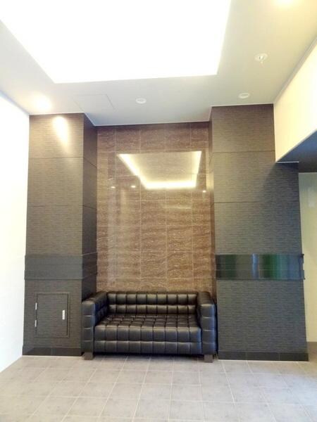 物件外観写真2　(★立派なエントランス★)