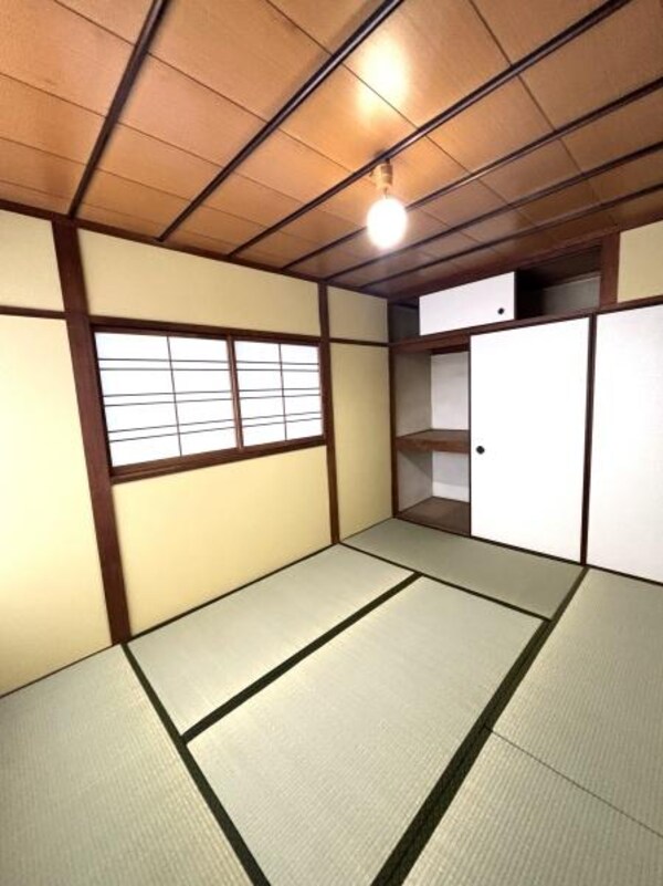 和室(★とっても明るい和室★)