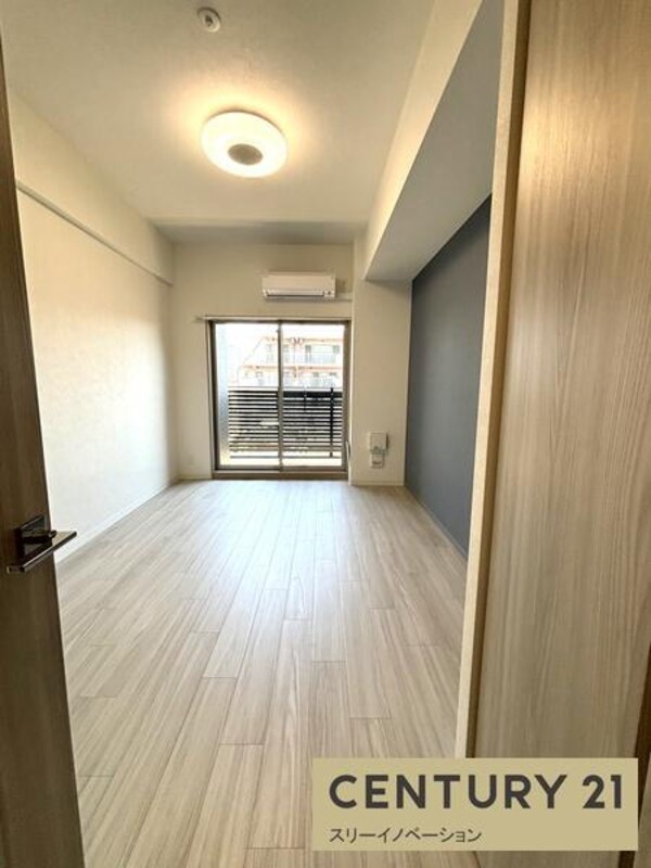 洋室(照明付き！)