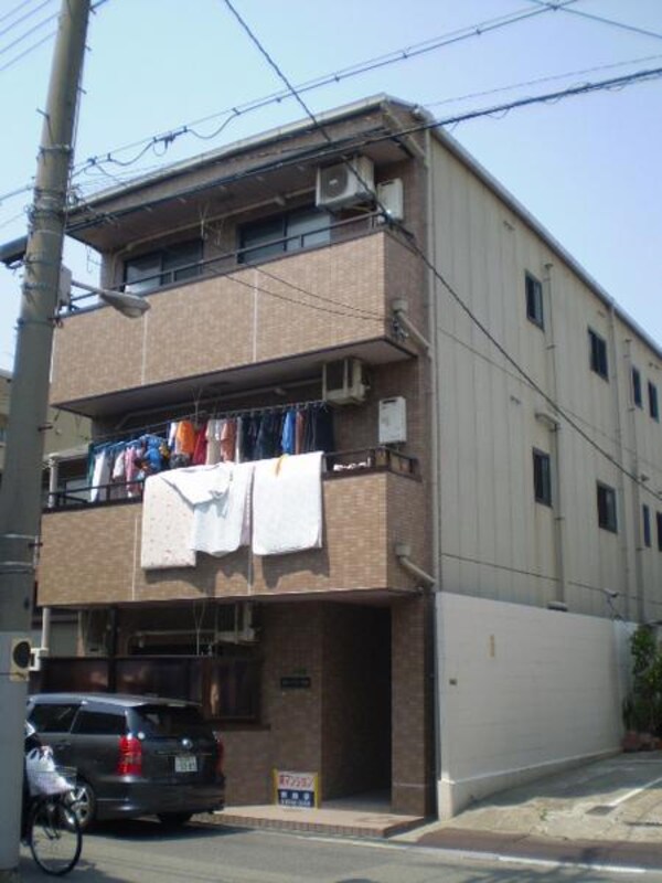外観(外観★３階建)