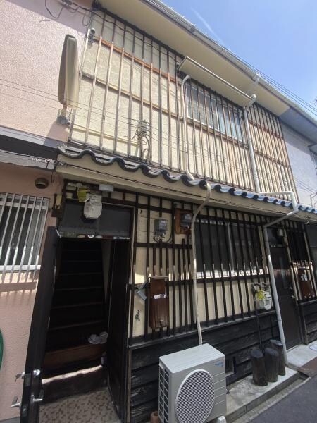 物件外観写真1　(★外観★)