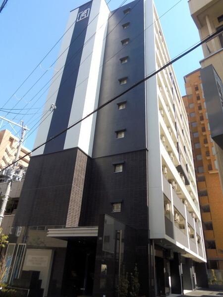 物件外観写真1　(★キレイな外観★)