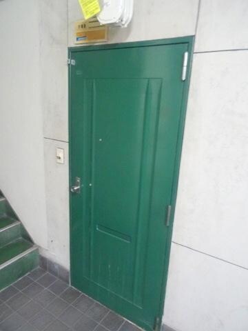 物件内観写真21　(★表玄関です★)