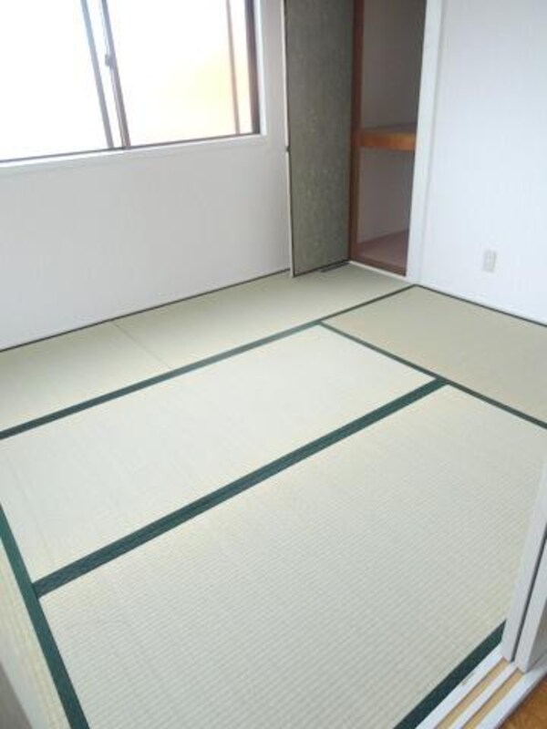和室(★伸び伸び暮らせます★)