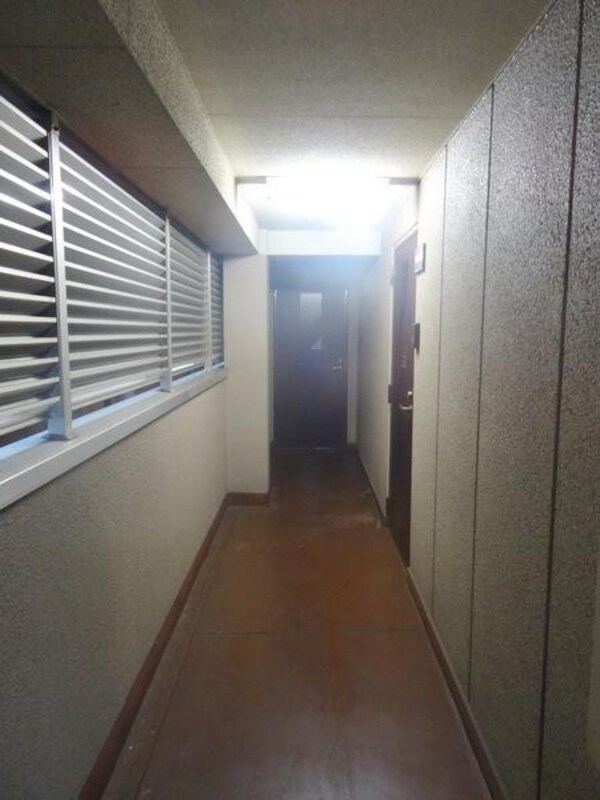 エントランス(★共用廊下★)