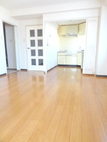 物件内観写真21　(★７帖のダイニング★)