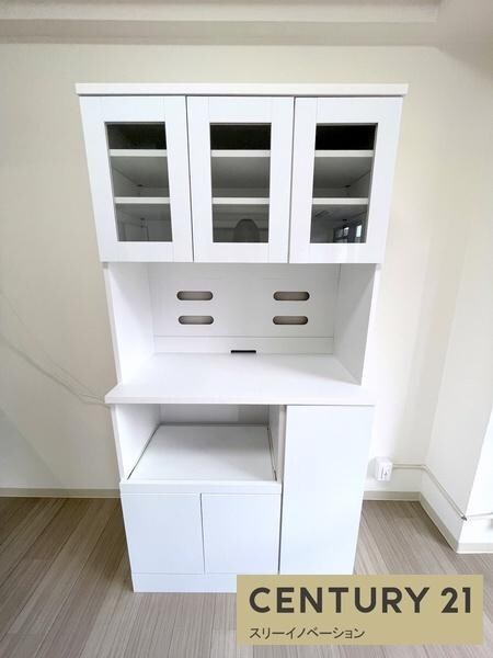 物件内観写真27　(★キッチンボードもあります！！★)