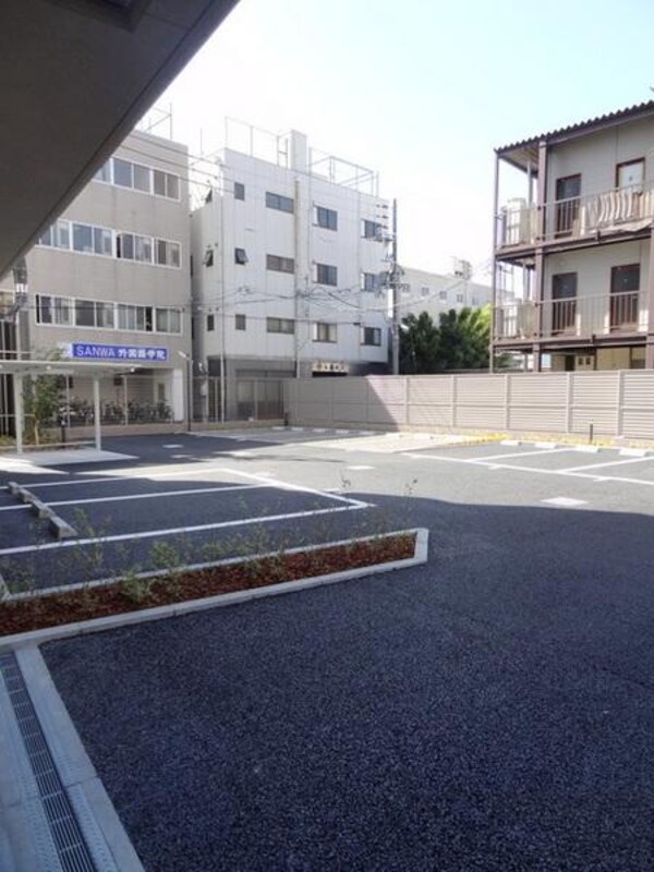 駐車場(★駐車場完備★)