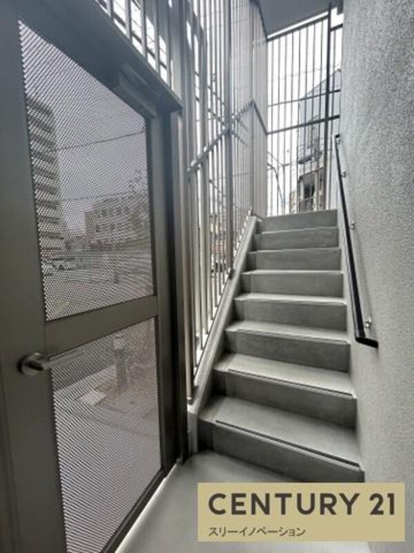 エントランス(非常階段)