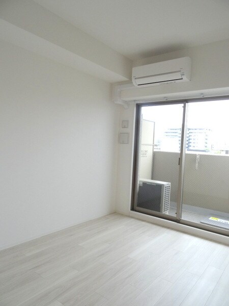 物件内観写真8　(★明るいですよ★)