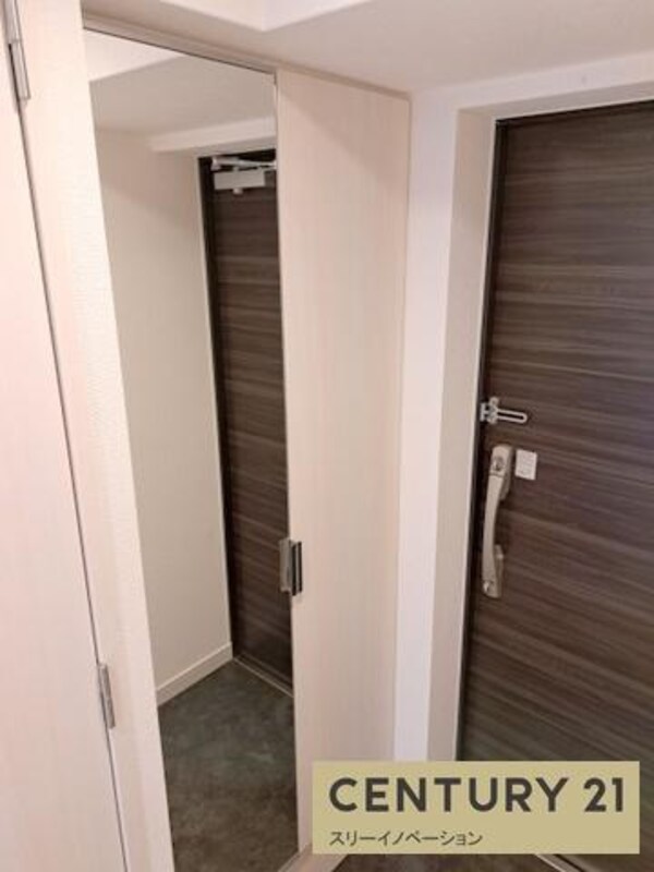 玄関(★姿鏡★)