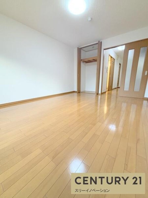 寝室(★明るいお部屋です★)