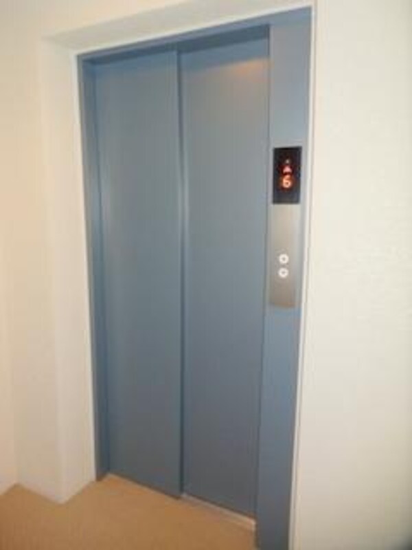 エントランス(★楽々エレベータ有ります★)