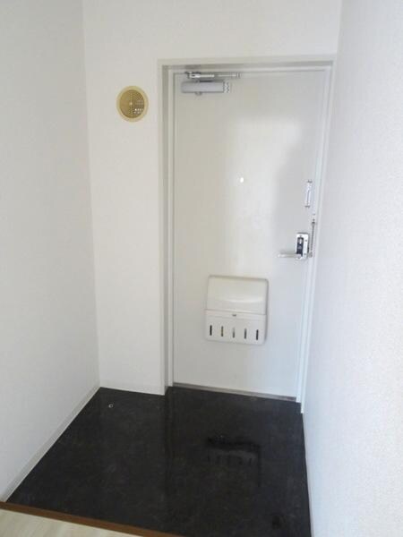 物件内観写真29　(★とっても広い玄関です★)