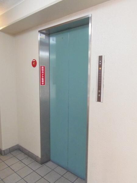 物件外観写真7　(★楽ちんエレベーター★)