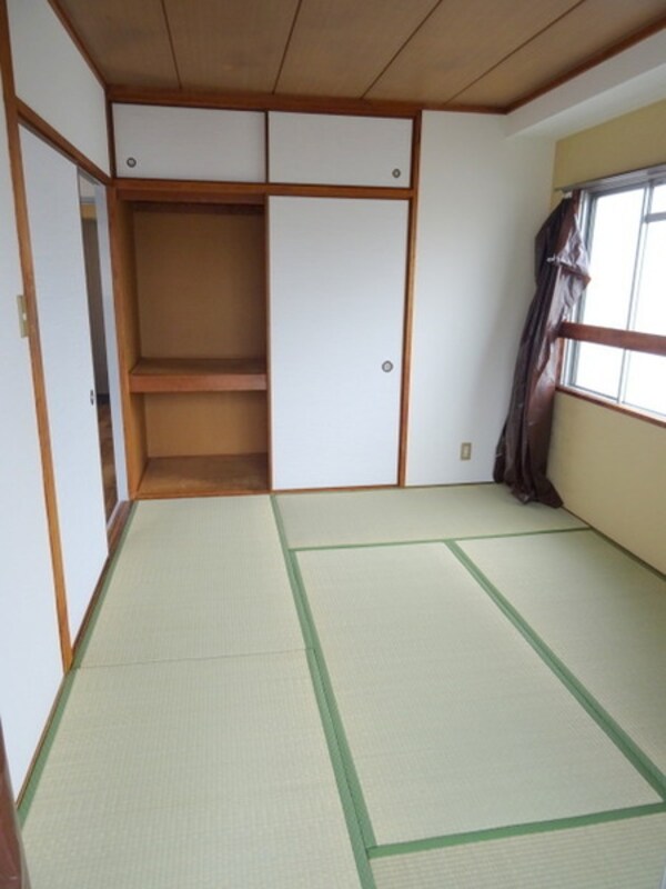 和室(★落ち着いた雰囲気の和室★)