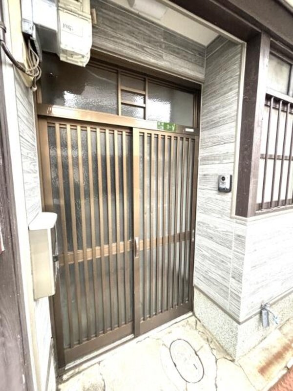玄関(★表玄関★)