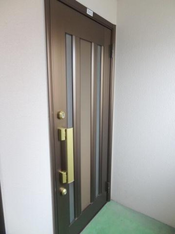 玄関(★表玄関★)
