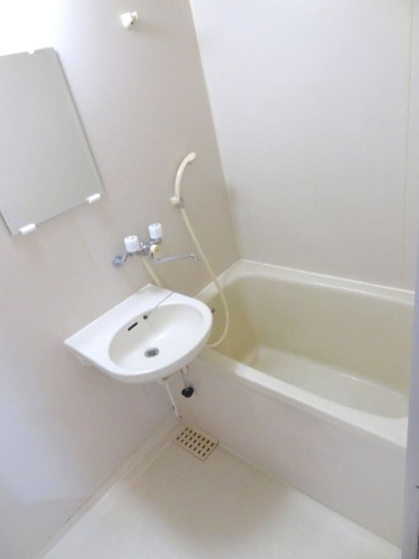 バス／シャワールーム等(★ゆったり浸かれます★)