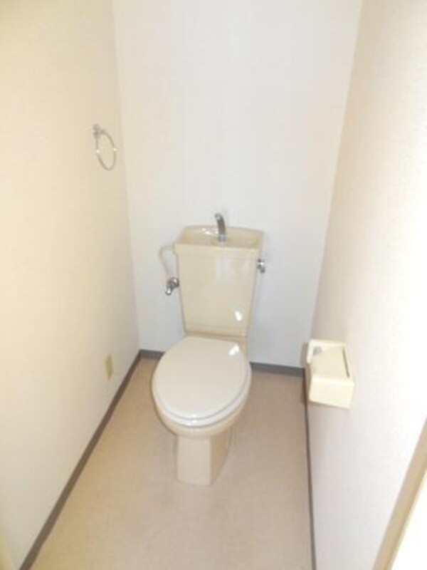 トイレ(★清潔なトイレです★)