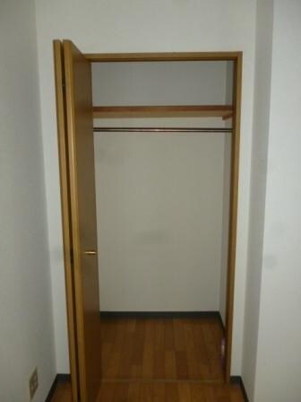 物件内観写真11　(★収納有ります★)