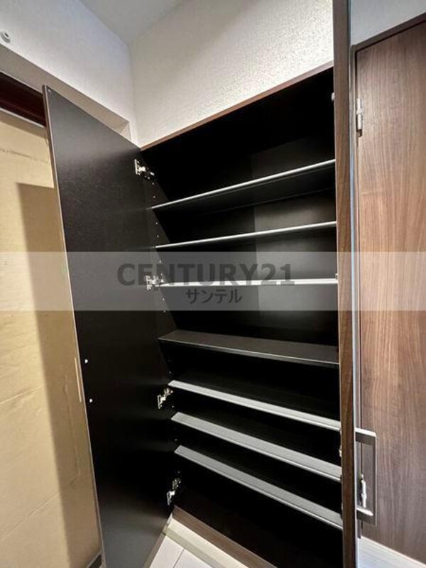 玄関(同間取り別室)