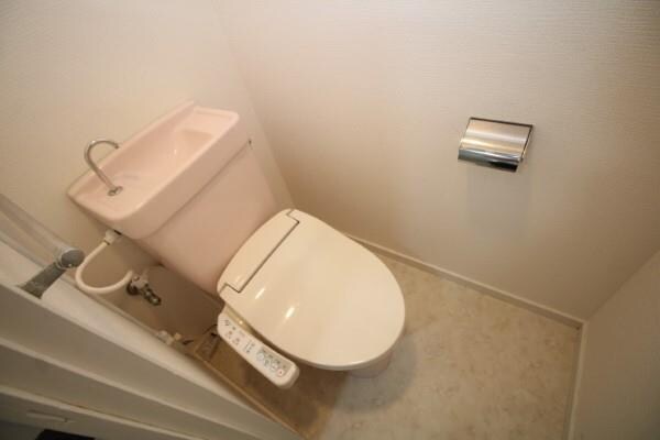 物件内観写真8　(同間取り別階)