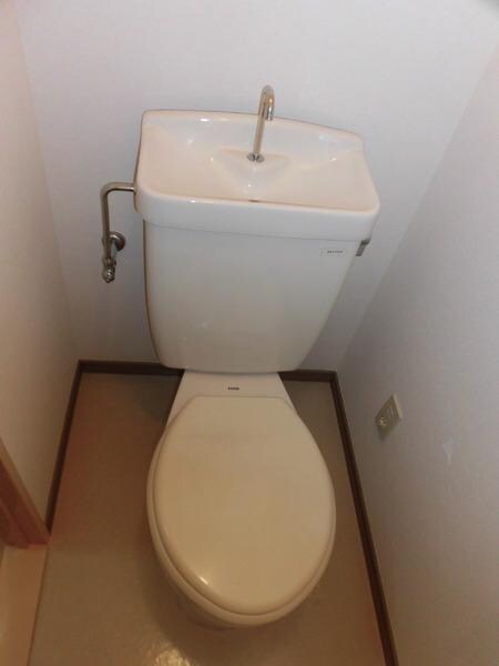 物件内観写真7　(同間取り別階)