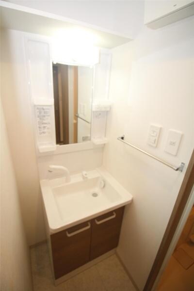 物件内観写真8　(同間取り別室)