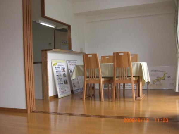 物件内観写真7　(同間取り別階)