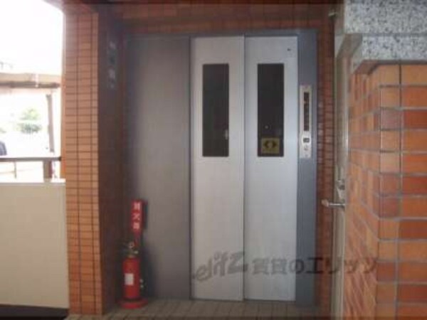 エレベーター